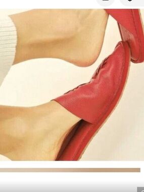 New Free People Leather Slides Mules Size 7.5-8 Red Nova Flats Pointed Toe